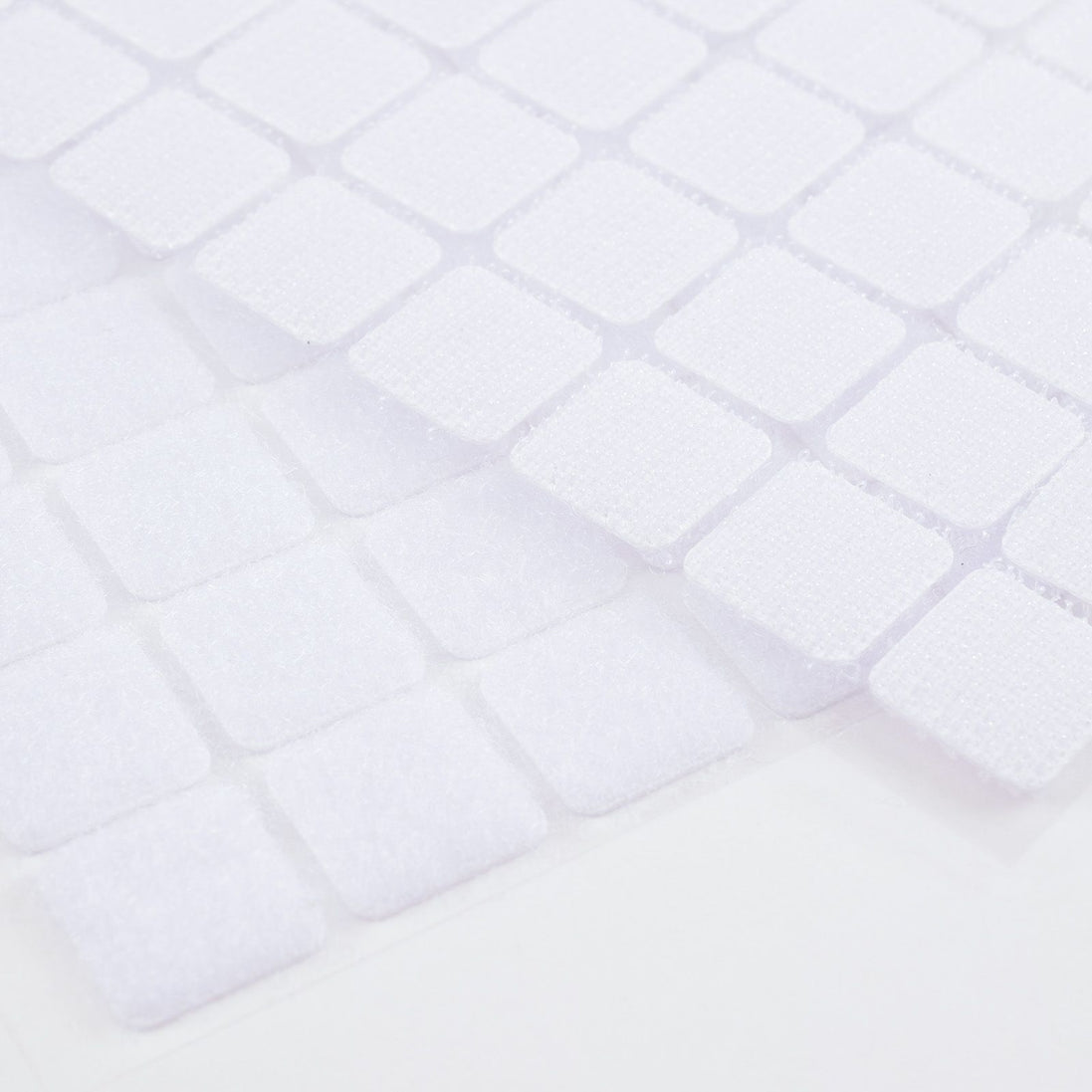 Hook and Loop Fastener 15x15mm - 1009-012 - Vaessen Creative