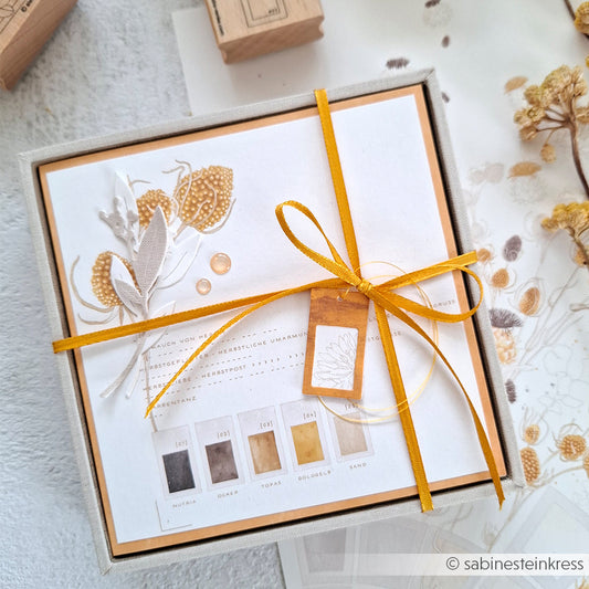 Design paper "Creative Floral Splendor Color Family Yellow Typo" P-AR-10.3863 - A.RENKE