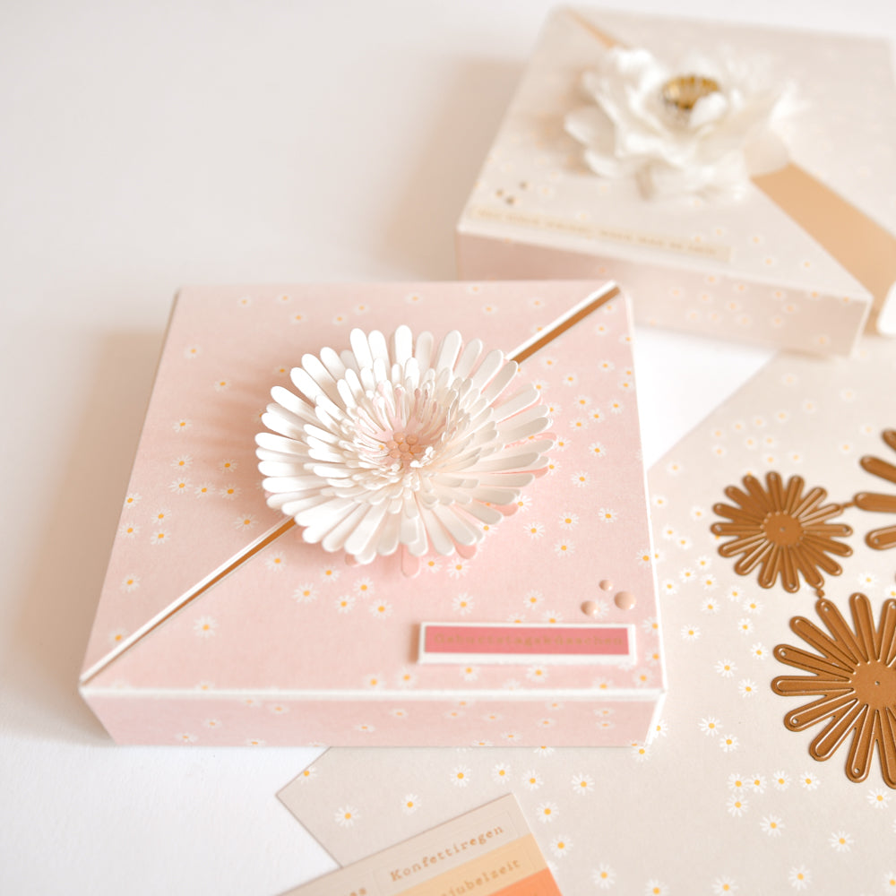 D-AR-3D0201 Set Fustelle '3D Pompom Blume' A.RENKE