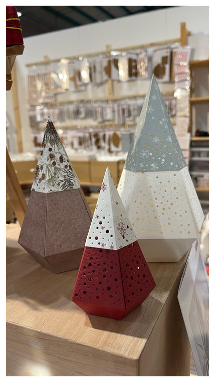 BUNDLE PAPPcutie dies 3 Lantern tip dissolving dots '- A.RENKE