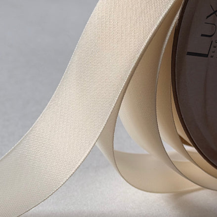 5392M02 - NASTRO ORGANZA MATT CREMA 25 MM - LUXIA
