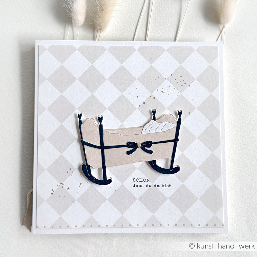 D-AR-Ba0700 'Heartfelt Cradle' Die Set - A.RENKE