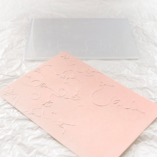 EF-AR-3D0002 Embossing Folder 'Verbandelte Schlüssel' - A.RENKE